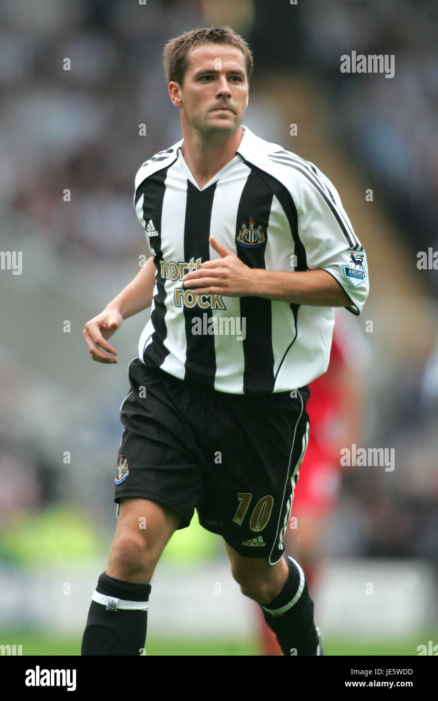 MICHAEL OWEN NEWCASTLE UNITED FC ST JAMES PARK NEWCASTLE ENGLAND 10 ...