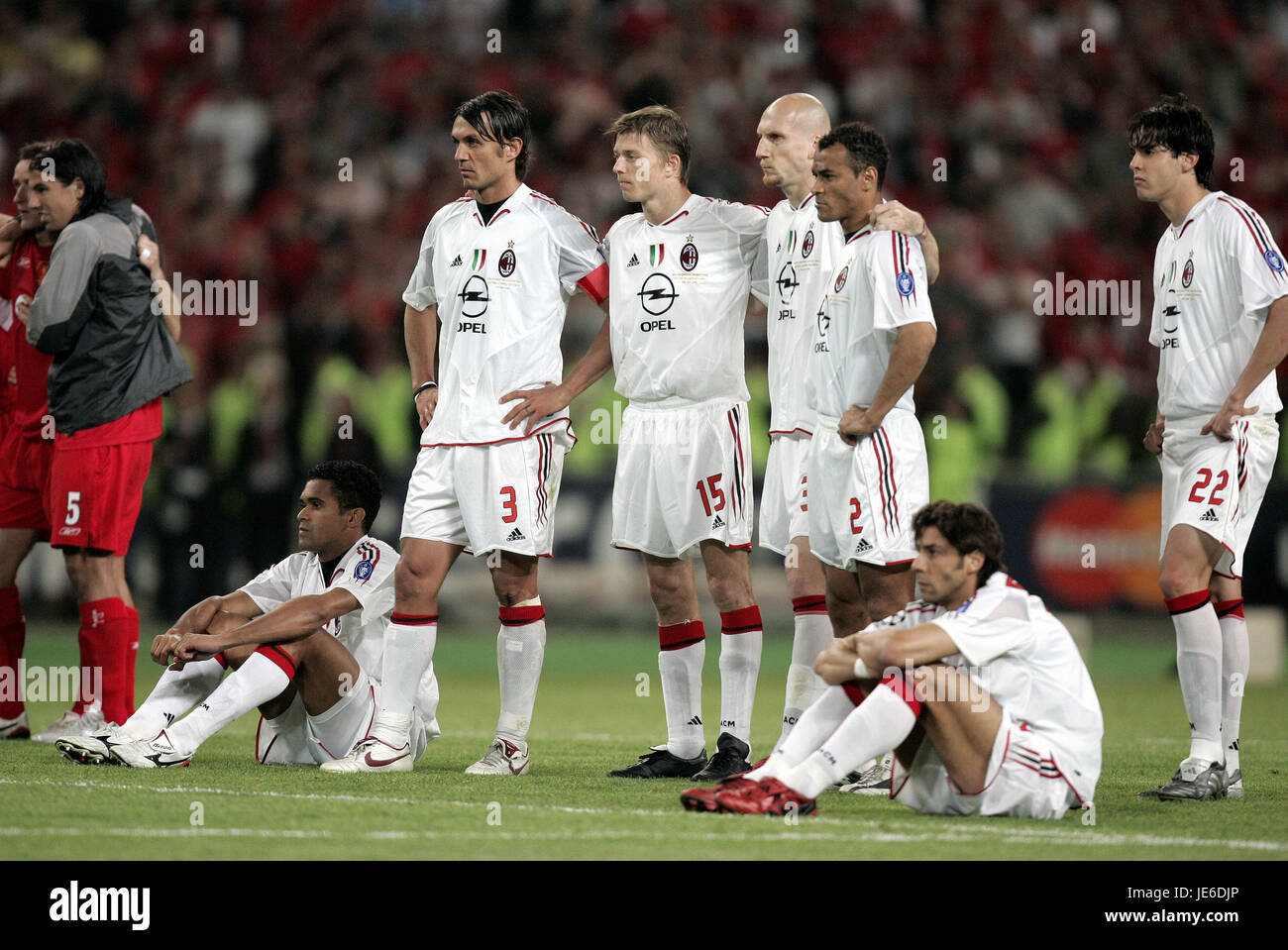AC MILAN AFTER LOSING CUP CHAMPIONS LEAGUE FINAL 2005 ISTAMBUL TURKEY 26 May 2005 Stock Photo - Alamy