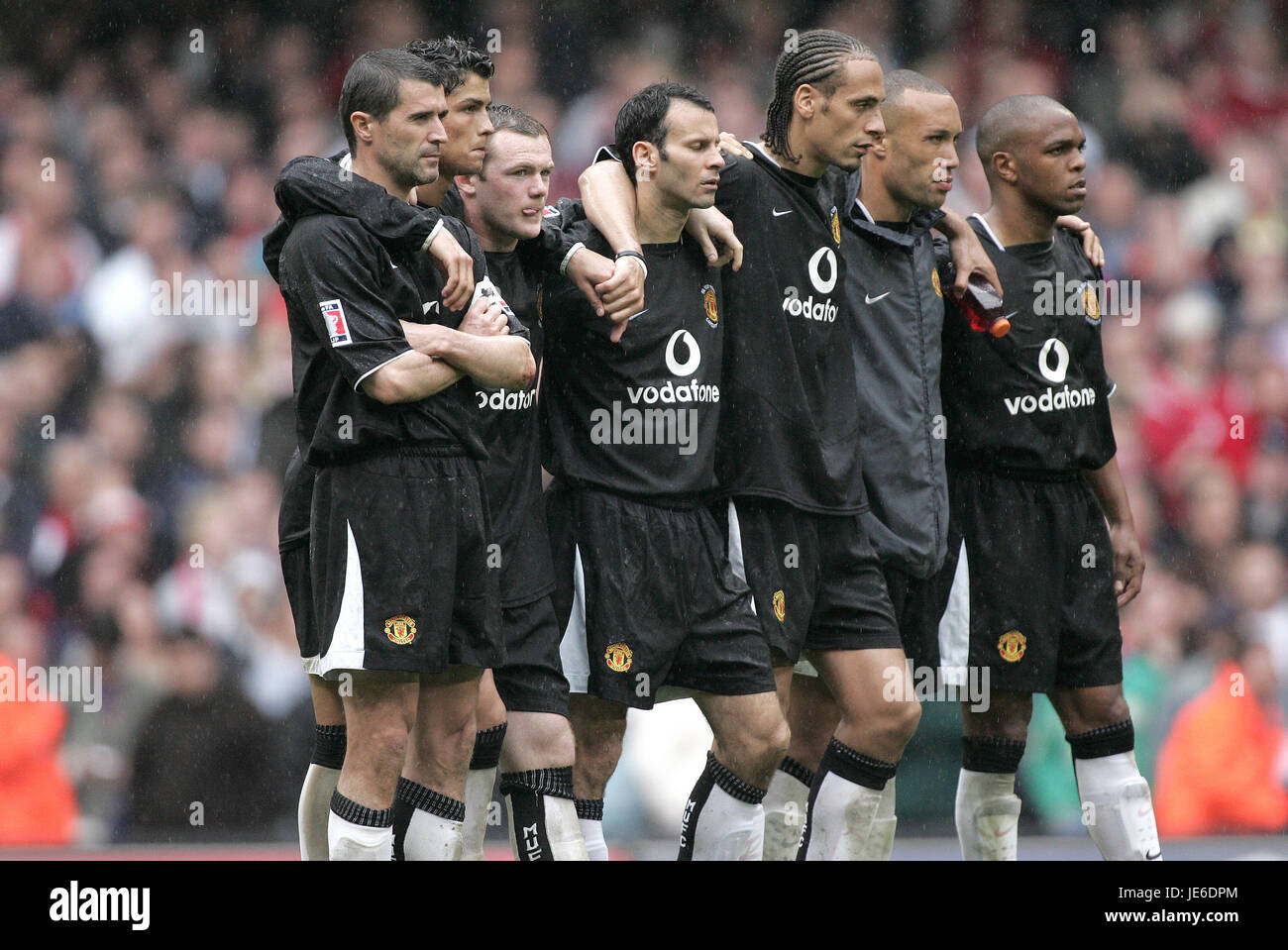 ROY KEANE, RONALDO, WAYNE ROONEY, RIO FERDINAND, MIKAEL SILVESTRE