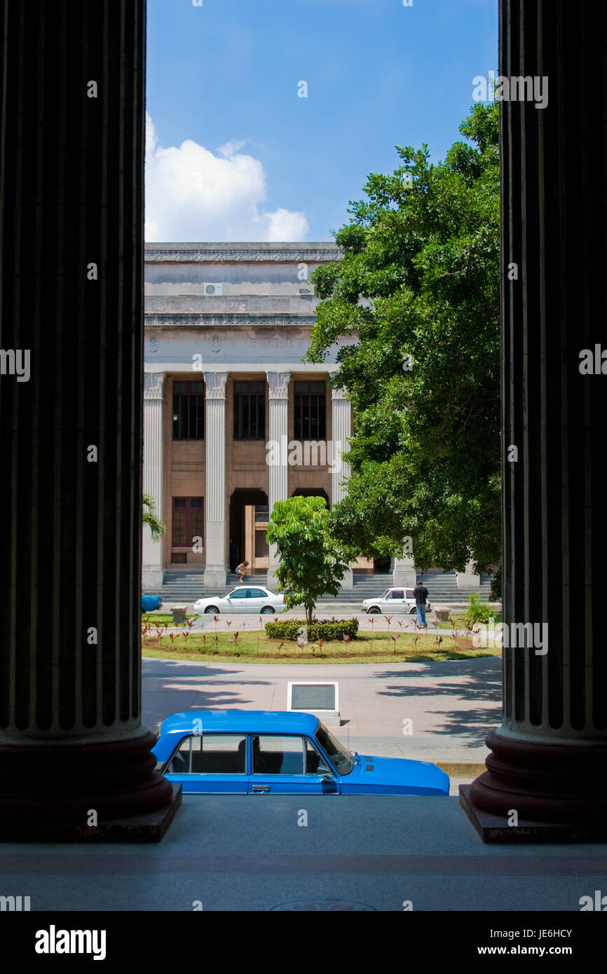 Universidad de la Habana - Backwards Stock Photo