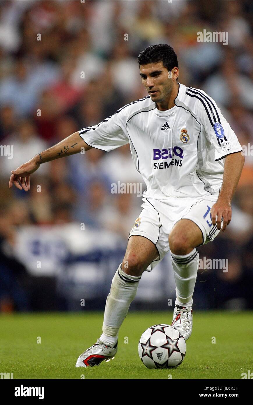 JOSE ANTONIO REYES REAL MADRID V DYNAMO KIEV THE BERNABEU MADRID SPAIN 26  September 2006 Stock Photo - Alamy