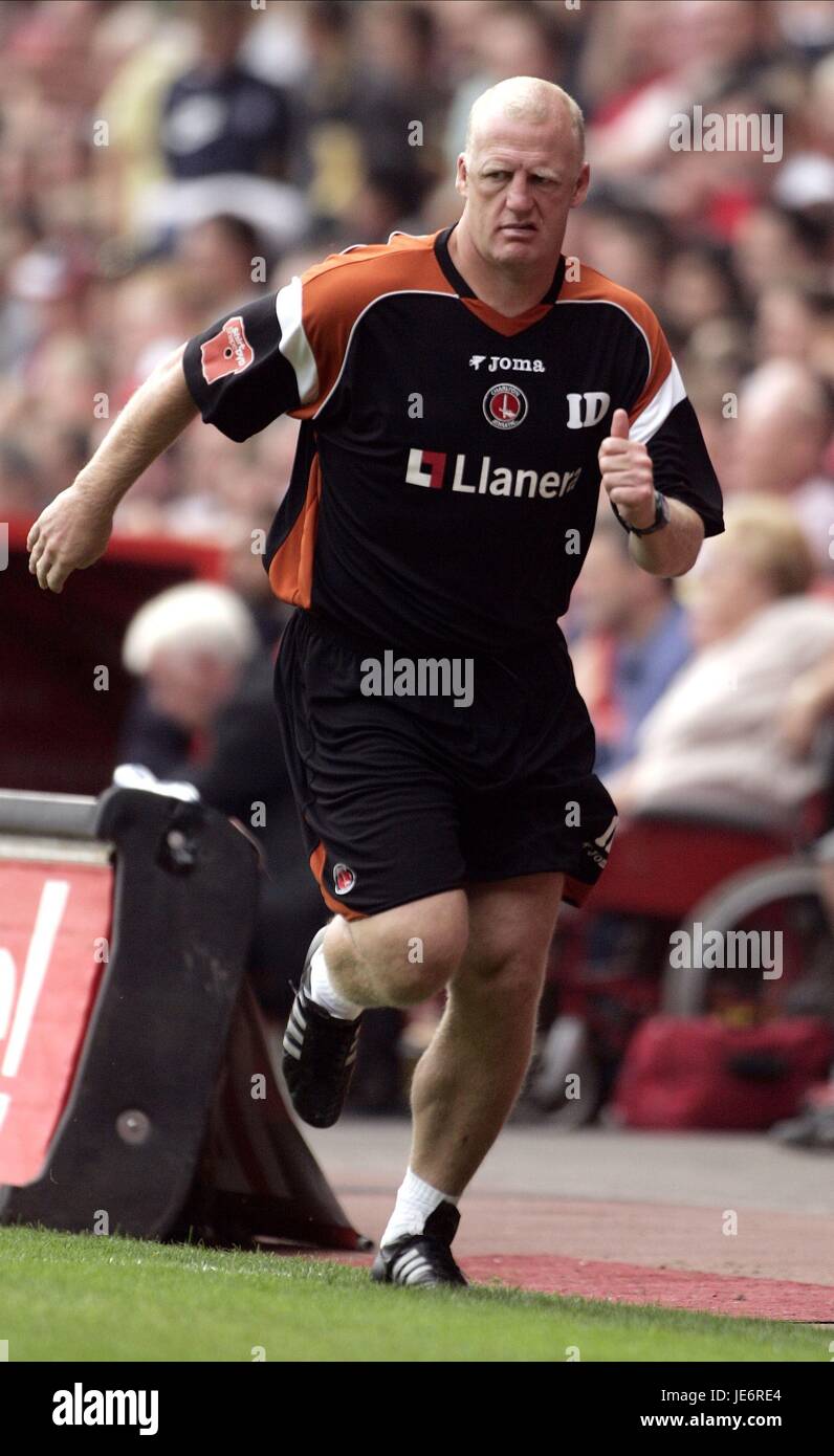 Charlton manager iain dowie hires stock photography and images Alamy