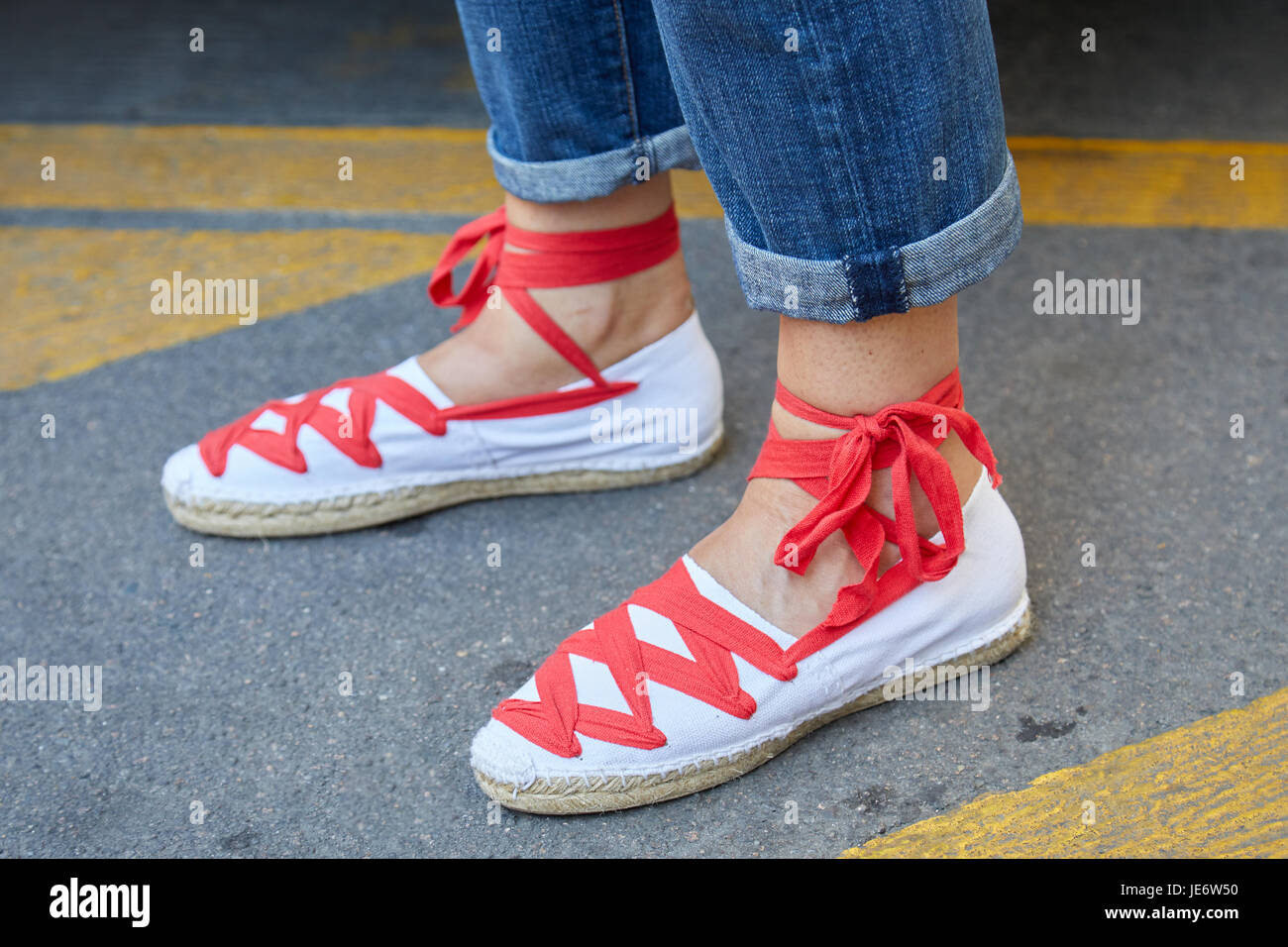 red summer shoes