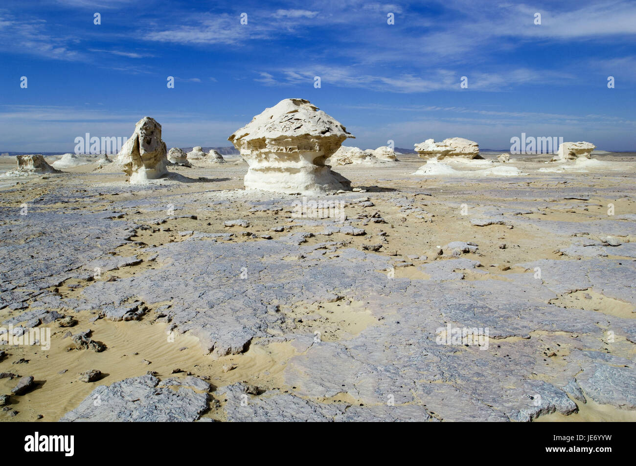 Africa, Egypt, Libyan desert, white desert, rock formations, Stock Photo