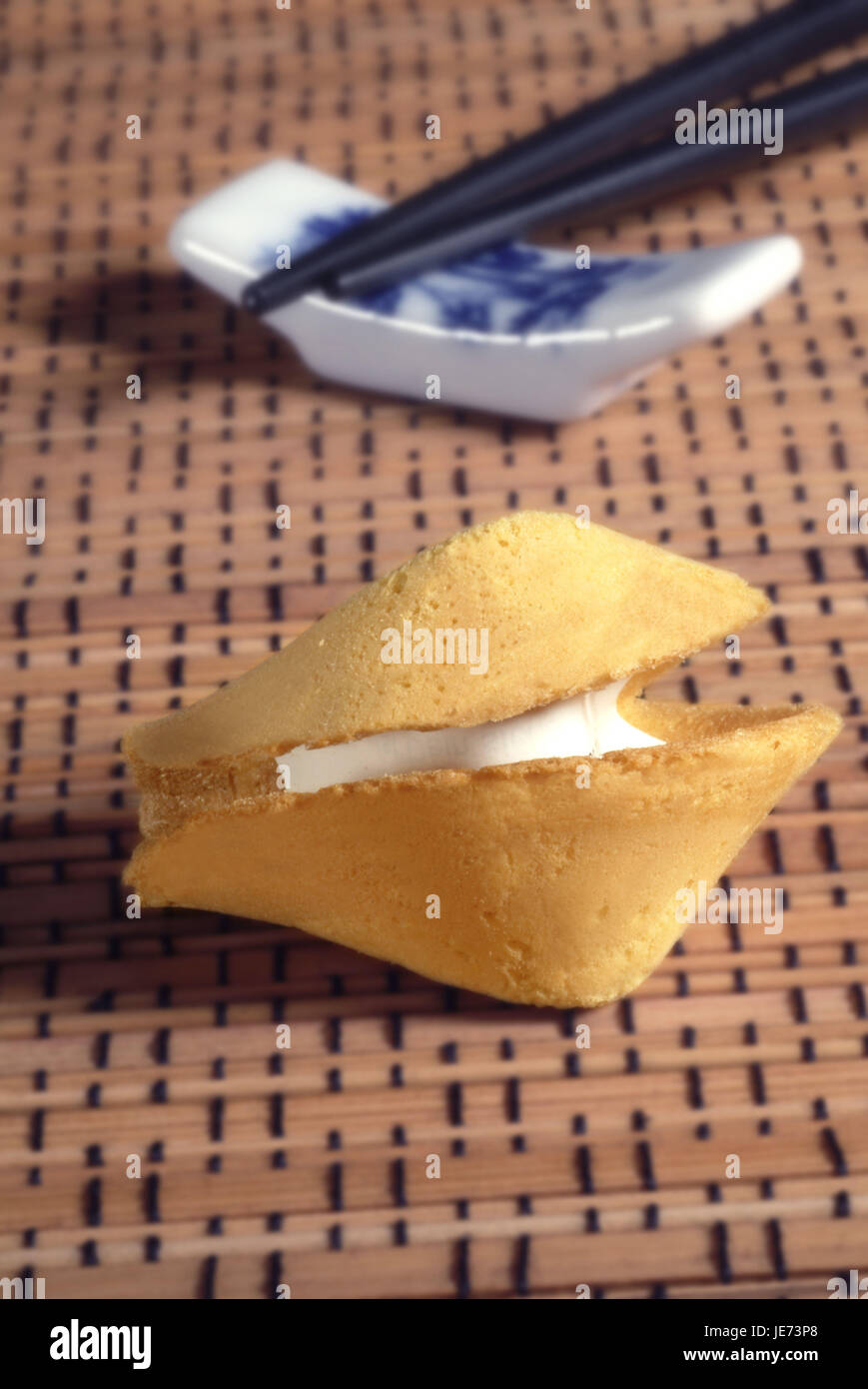 Asian fortune cookie Stock Photo Alamy