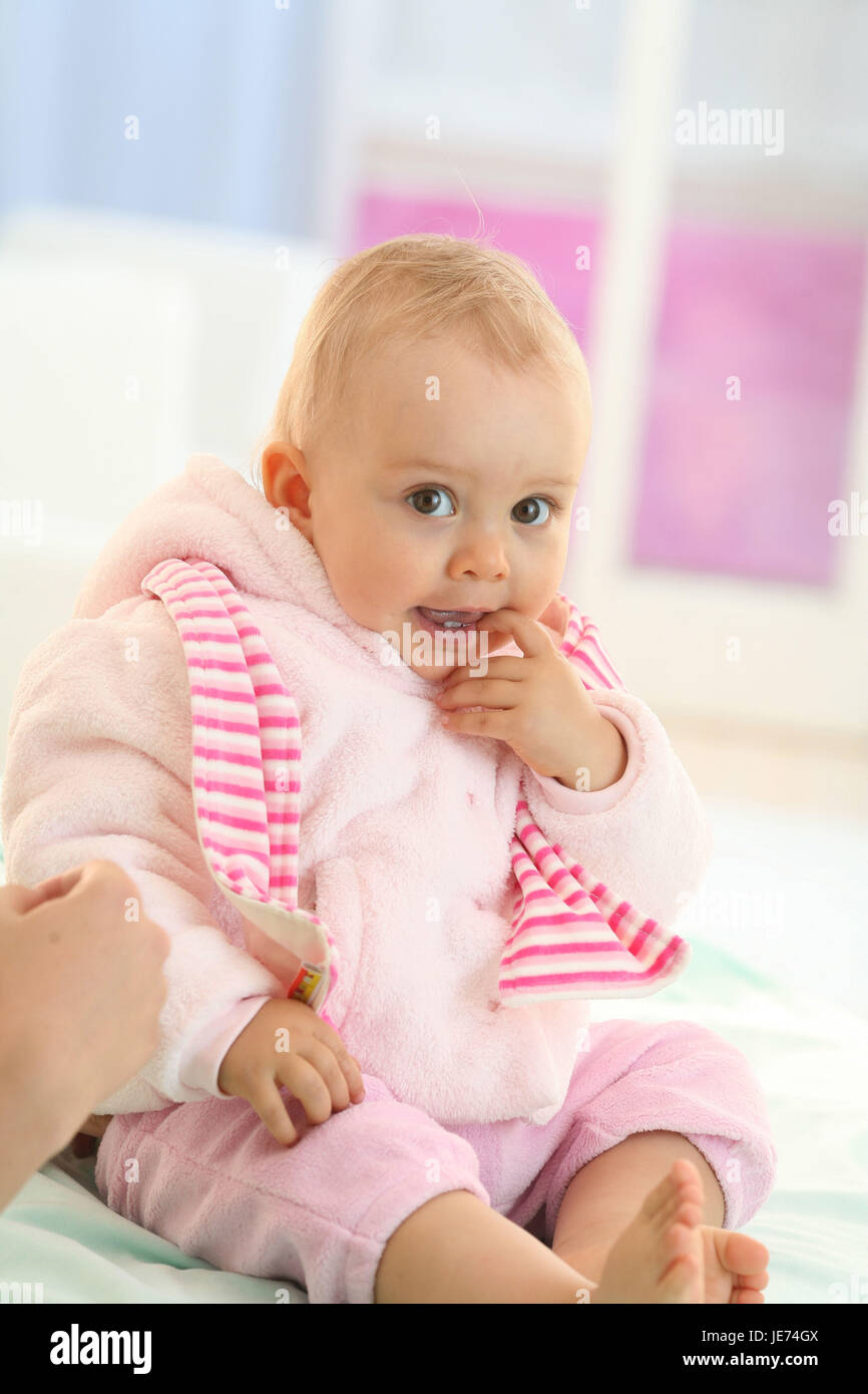 Baby, 6 months, sit Stock Photo Alamy