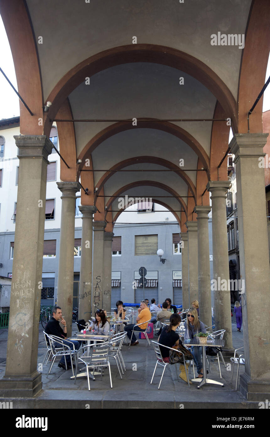Italy, Tuscany, Florence, Piazza dei Ciompi, loggia del Pesce, colonnade with street cafe, Stock Photo