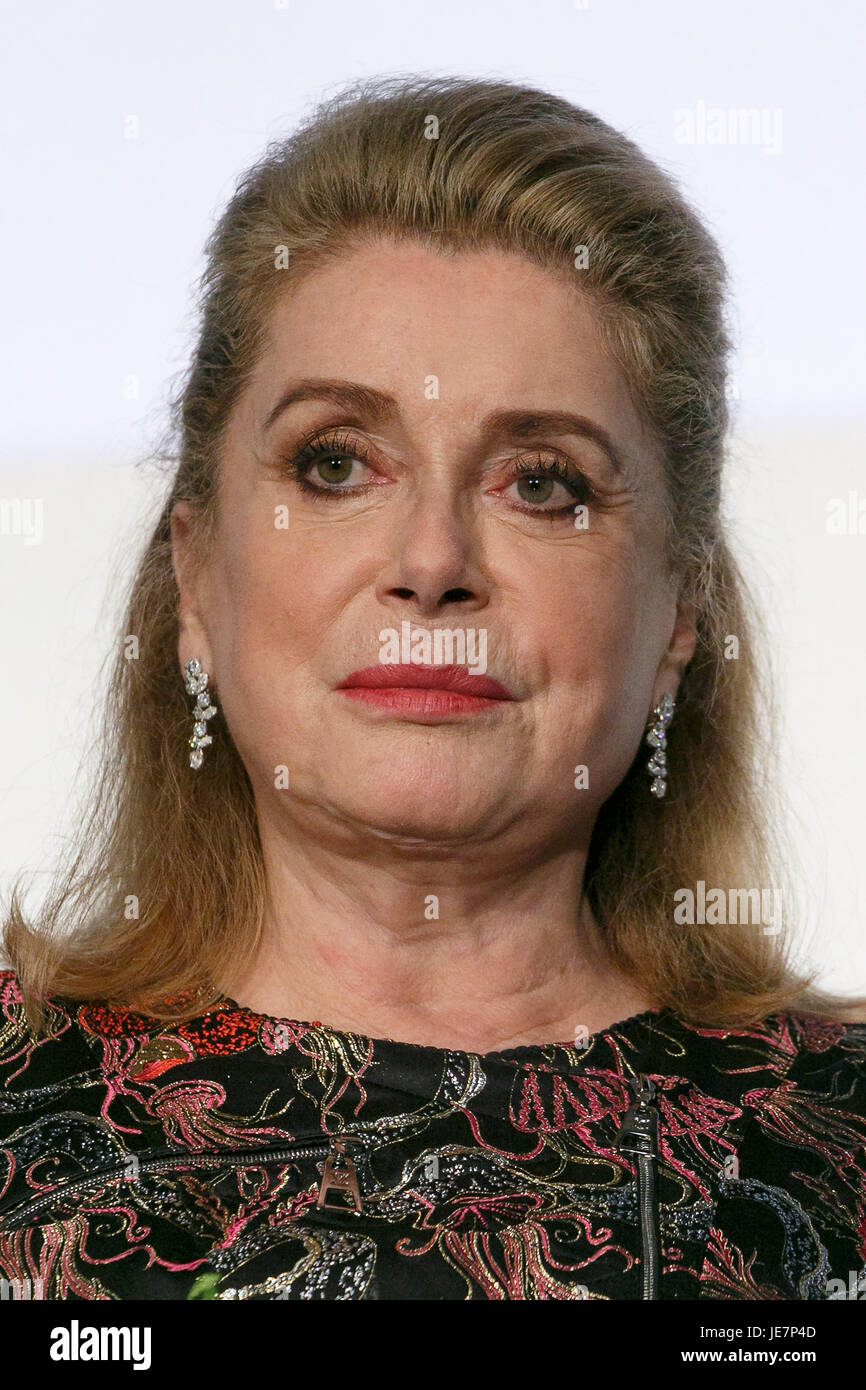 Tokyo, Japan. 22nd Jun, 2017. French actress Catherine Deneuve attends the opening ceremony for the French Film Festival in Japan Edition 2017 on June 22, 2017, Tokyo, Japan. 12 movies will be screened during the annual festival which runs from June 22nd to 25th. Numerous French stars will be attending the event, including Isabelle Huppert who is the delegation leader and renowned director Paul Verhoeven. Credit: Rodrigo Reyes Marin/AFLO/Alamy Live News Stock Photo