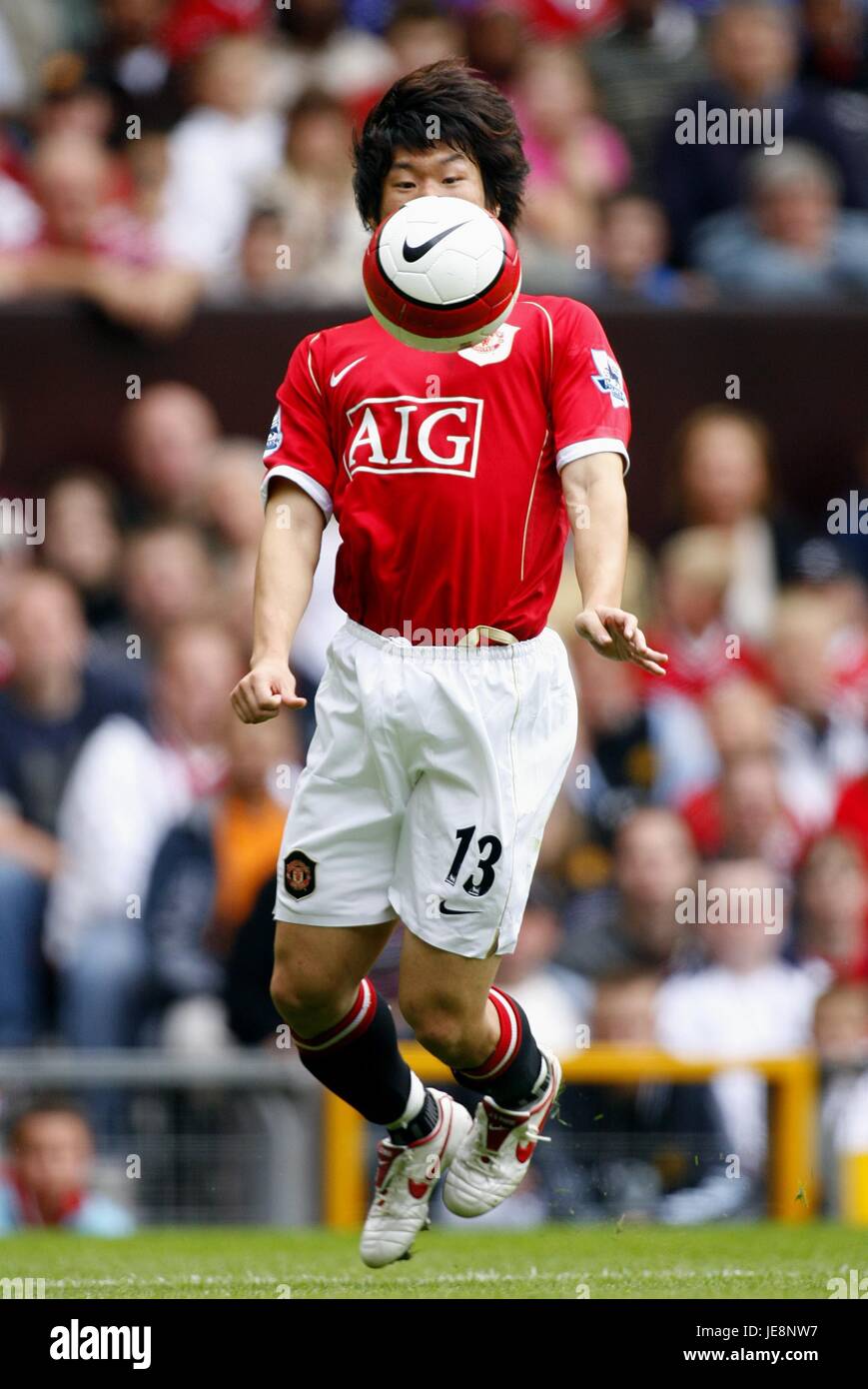 JISUNG PARK MANCHESTER UNITED FC OLD TRAFFORD MANCHESTER ENGLAND 12 August 2006 Stock Photo Alamy