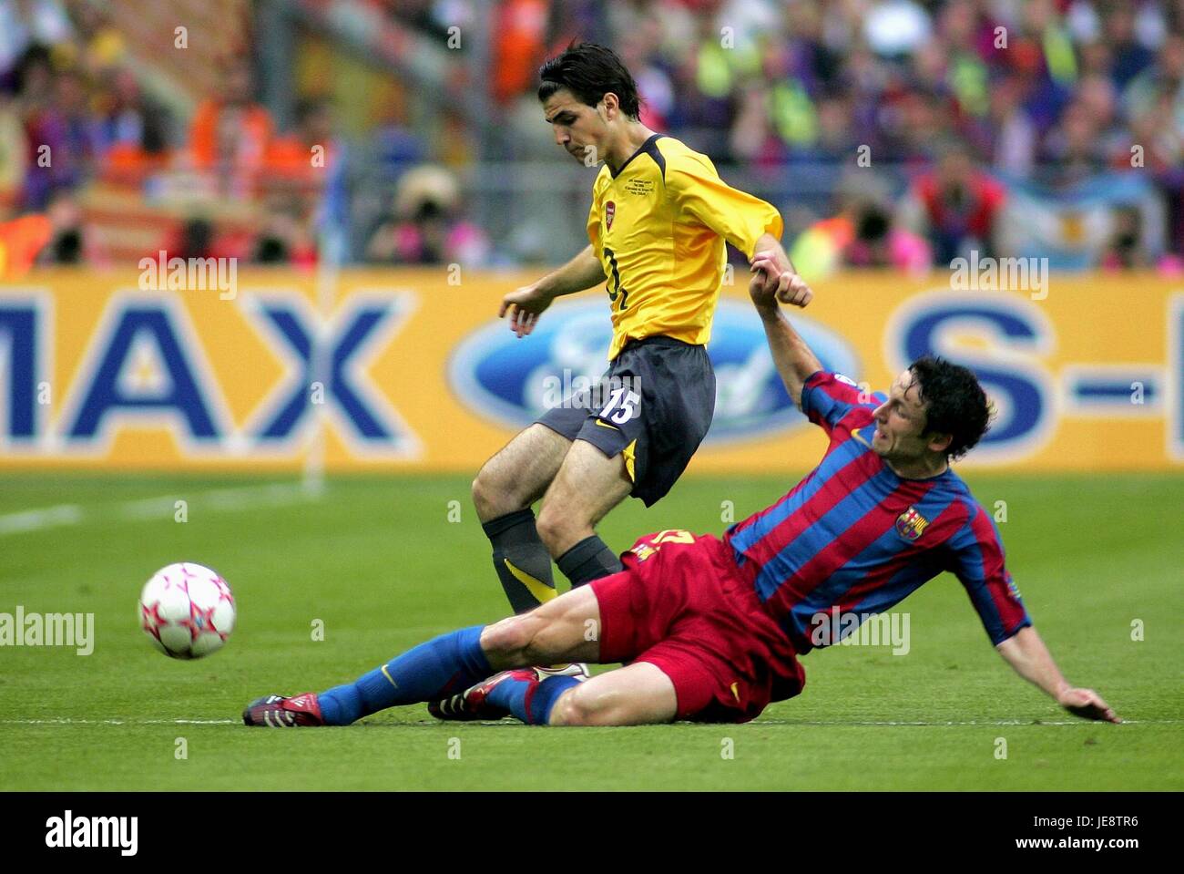 Mark van bommel arsenal hi-res stock photography and images