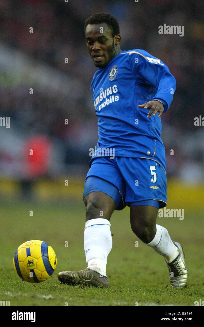 MICHAEL ESSIEN CHELSEA FC RIVERSIDE STADIUM MIDDLESBROUGH ENGLAND 11