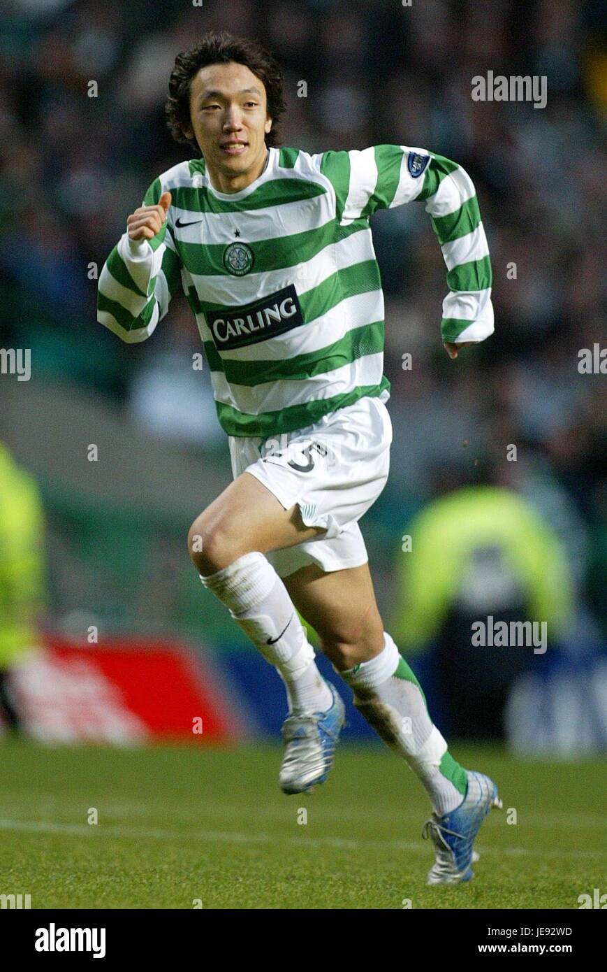 SHUNSUKE NAKAMURA GLASGOW CELTIC FC PARK HEAD STADIUM CELTIC PARK ...