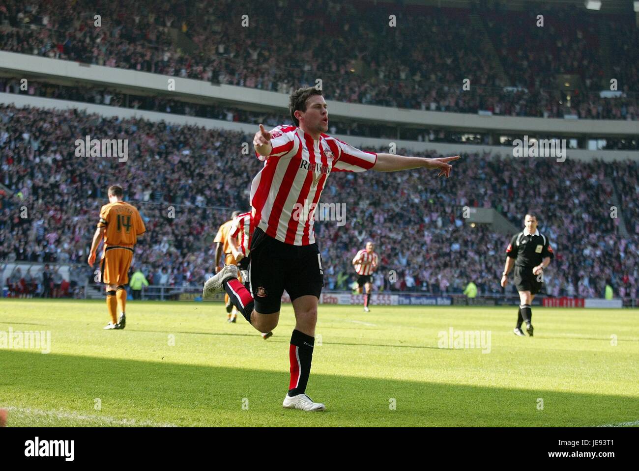 Sunderland Fc Celebrating Hi res Stock Photography And Images Alamy sunderland-fc-celebrating-hi-res-stock-photography-and-images-alamy