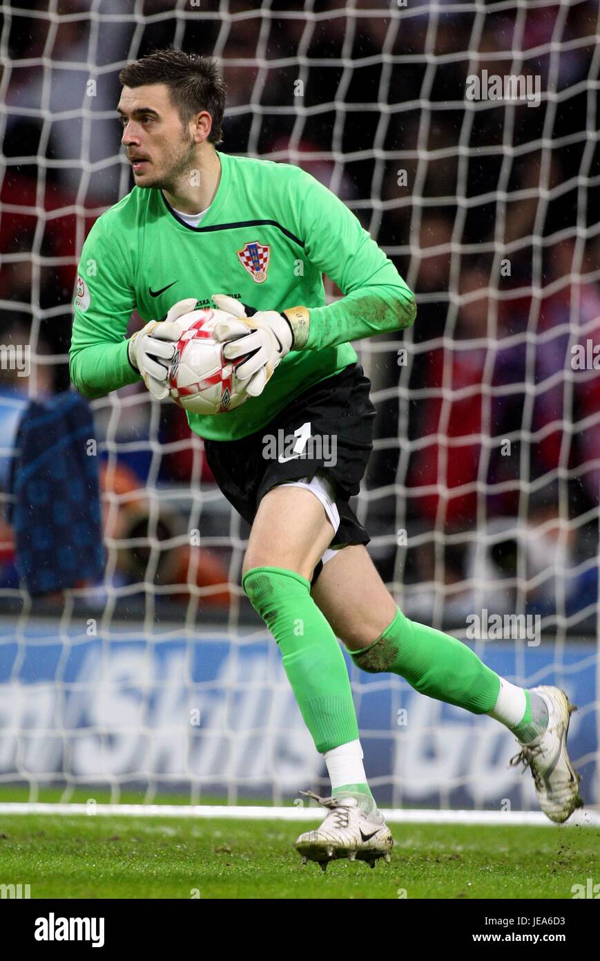 STIPE PLETIKOSA CROATIA & HAJDUK SPLIT WEMBLEY LONDON ENGLAND 21 November 2007 Stock Photo