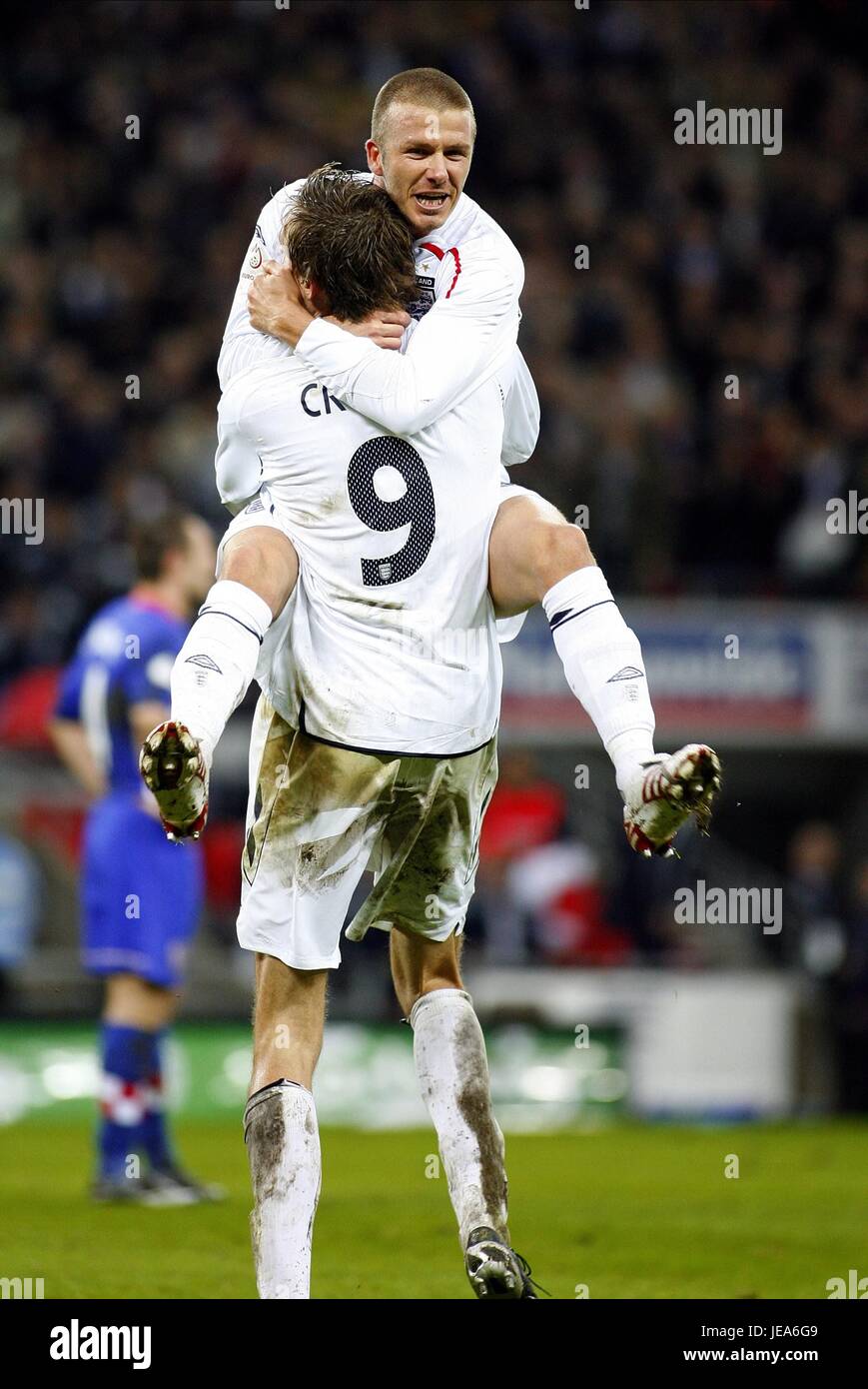 David Beckham Peter Crouch England V Croatia Euro Qualif Wembley London England 21 November 2007 Stock Photo Alamy