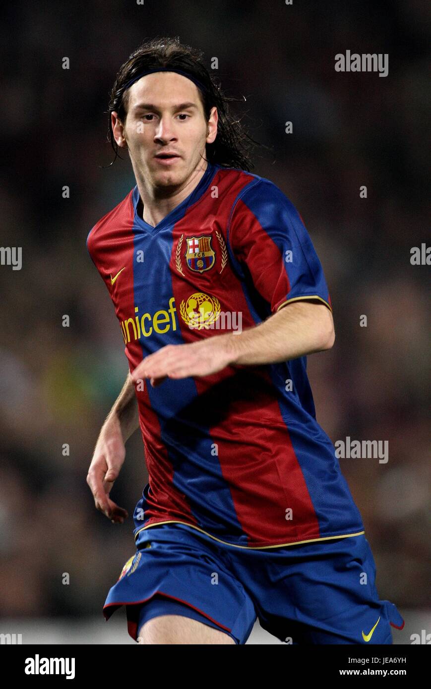 LIONEL MESSI FC BARCELONA NOU CAMP BARCELONA SPAIN 07 November 2007 Stock  Photo - Alamy