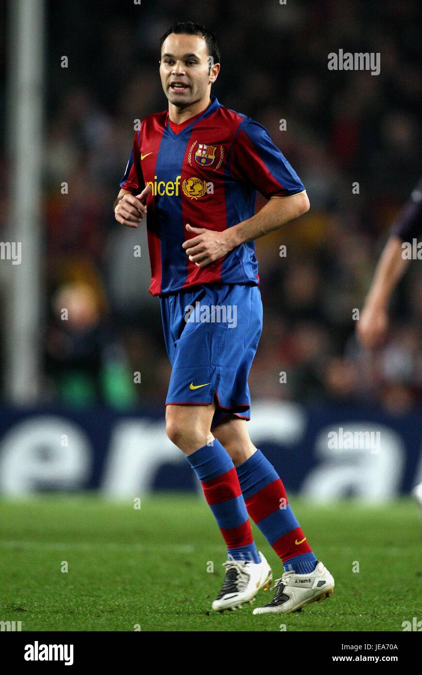 Andres iniesta hi-res stock photography and images - Alamy