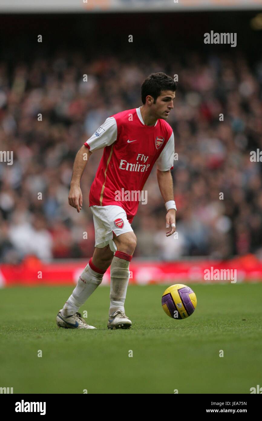 CESC FABREGAS ARSENAL V MAN UTD EMIRATES STADIUM LONDON GREAT BRITAIN