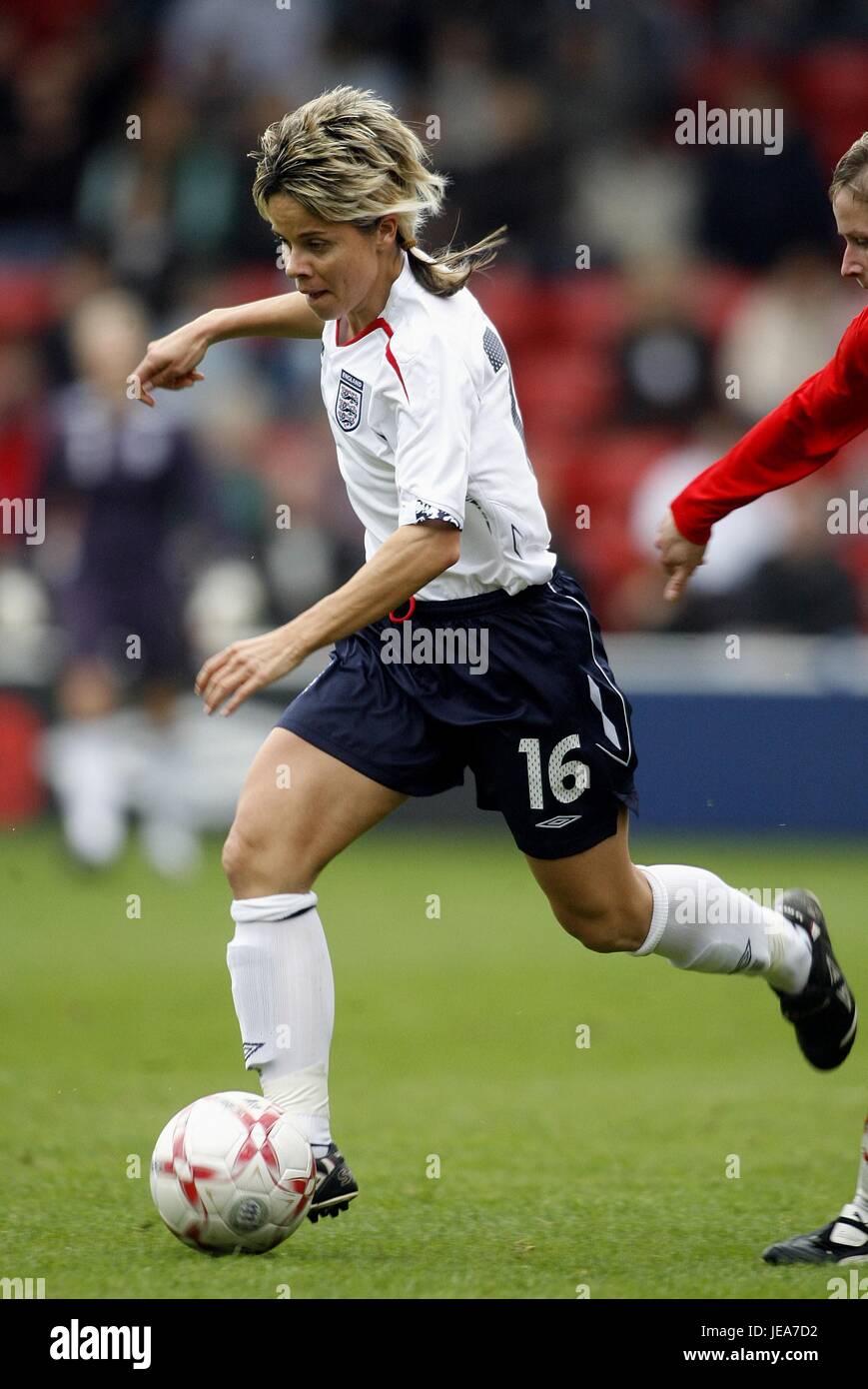 Sue smith football hi res stock photography and images Alamy