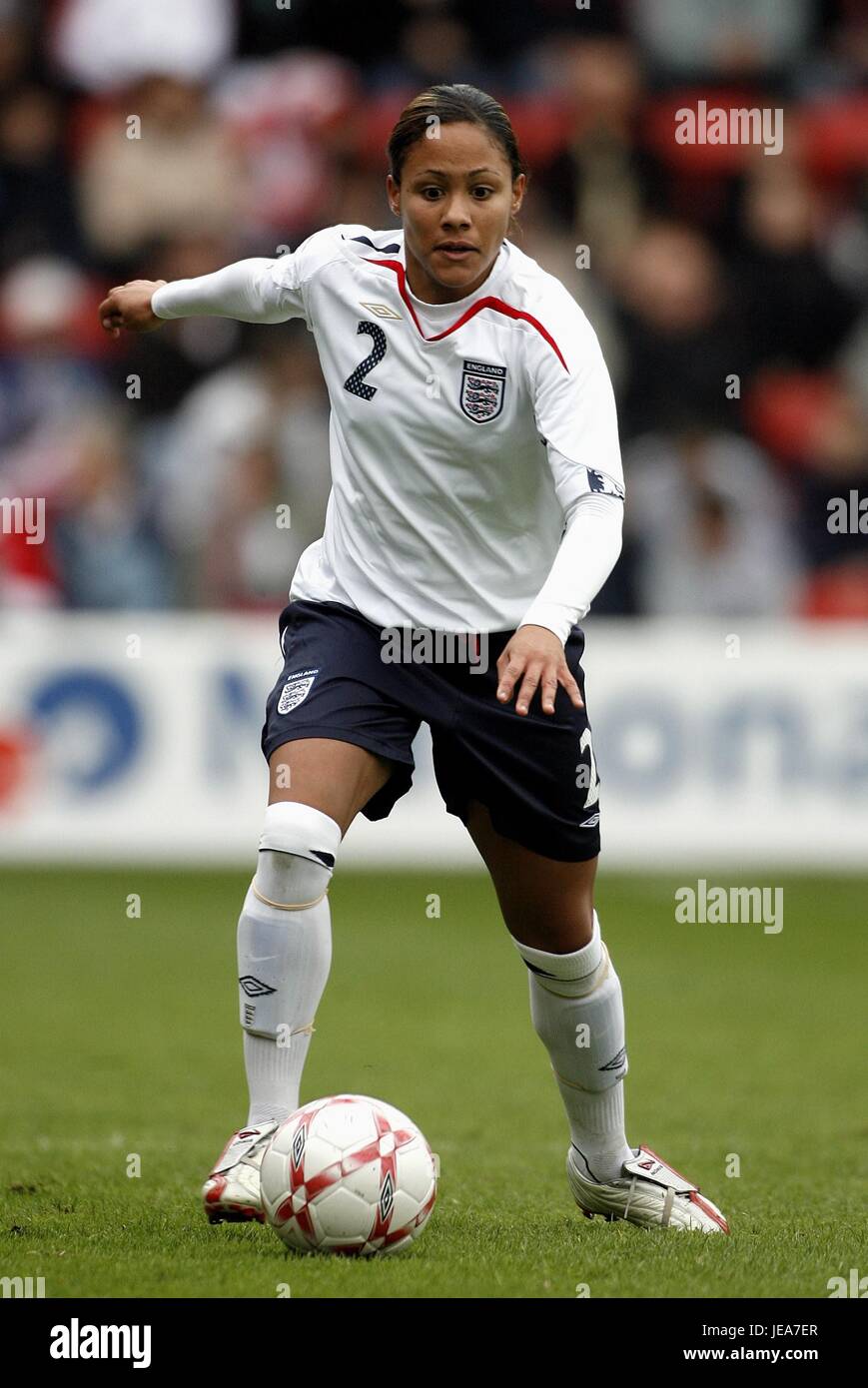 ALEX SCOTT ENGLAND WOMEN & ARSENAL FC BANKS’S STADIUM WALSALL ENGLAND