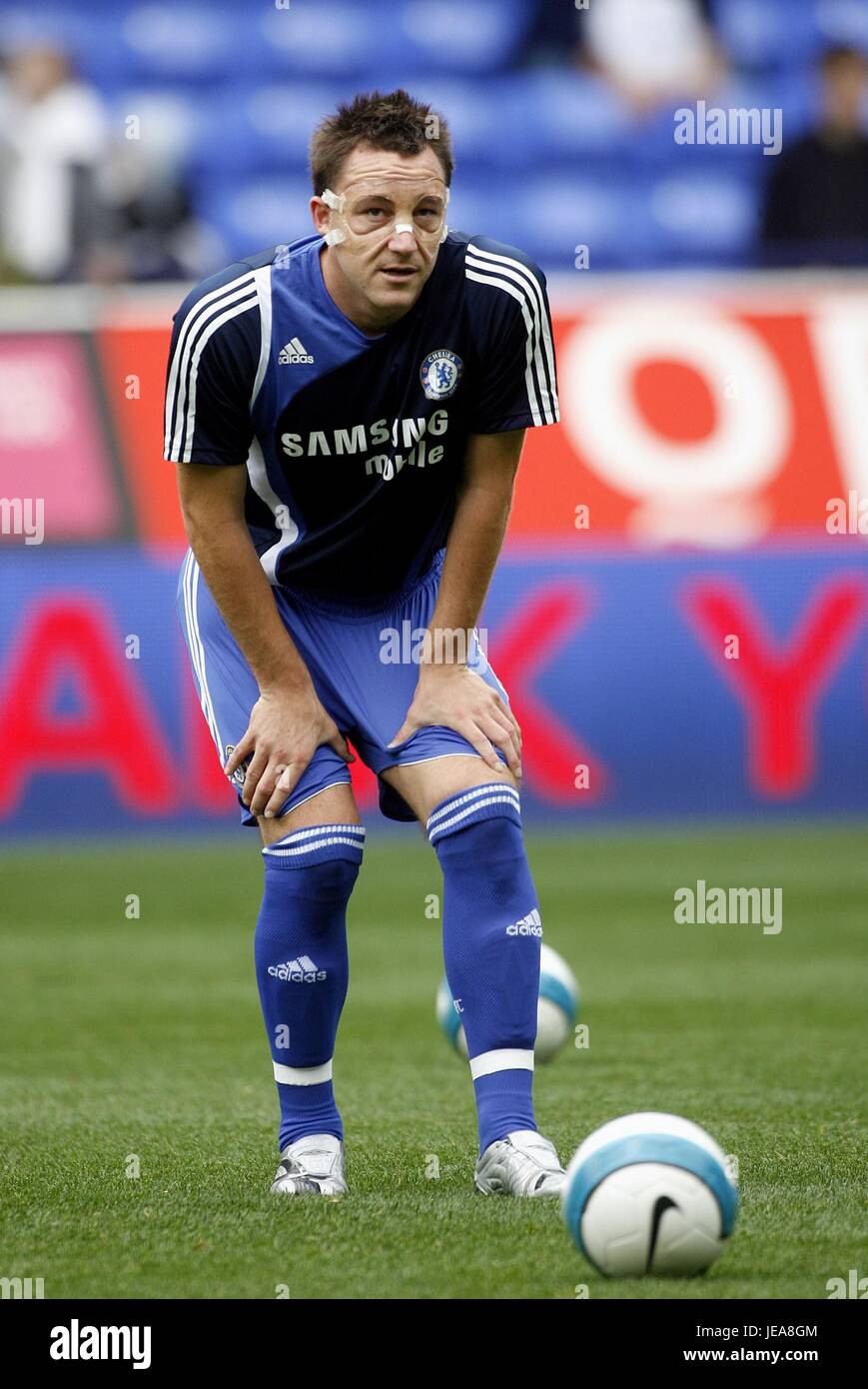John Terry With Face Mask Bolton V Chelsea Reebok Stadium Bolton Stock Photo Alamy