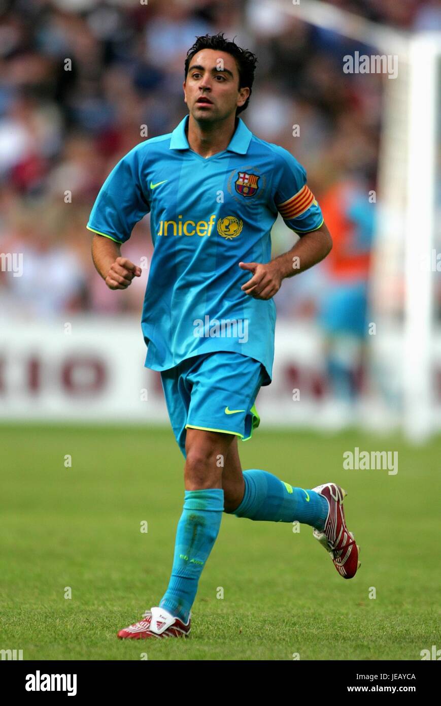 XAVI HERNANDEZ FC BARCELONA MURRAYFILD STADIUM EDINBURGH SCOTLAND