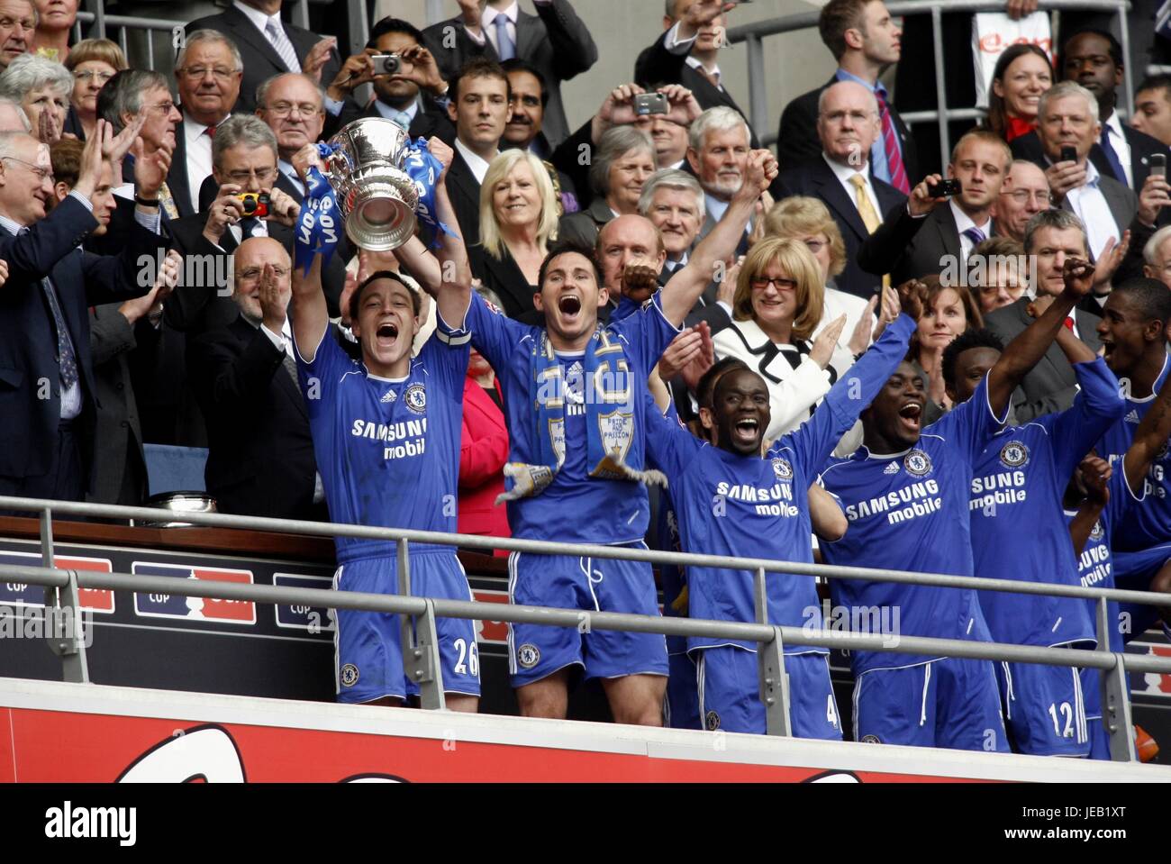 TERRY LAMPARD MAKELELE ESSIEN CHELSEA V MANCHESTER UNITED WEMBLEY STADIUM LONDON ENGLAND 19 May 2007 Stock Photo