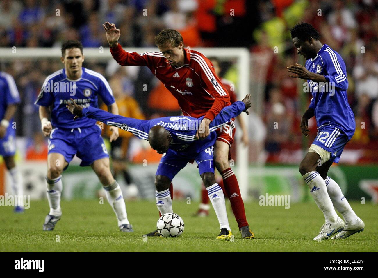 C MAKELELE B ZENDEN & J MIKEL LIVERPOOL V CHELSEA ANFIELD LIVERPOOL ENGLAND 01 May 2007 Stock Photo