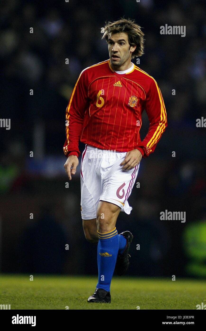 DAVID ALBELDA SPAIN & VALENCIA OLD TRAFFORD MANCESTER ENGLAND 07 February 2007 Stock Photo