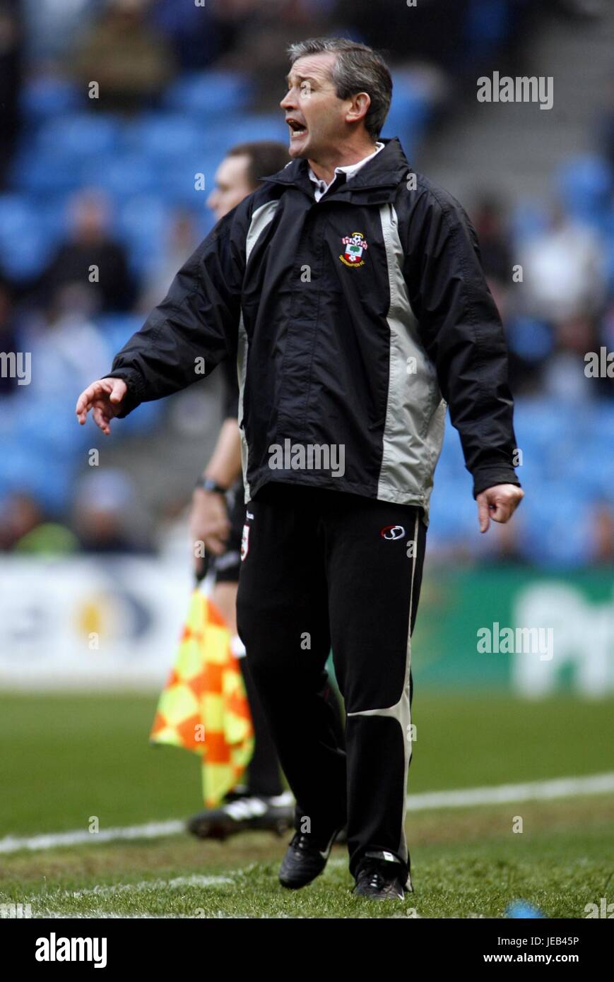 George Burley Southampton manager george burley hi-res stock photography and images ...