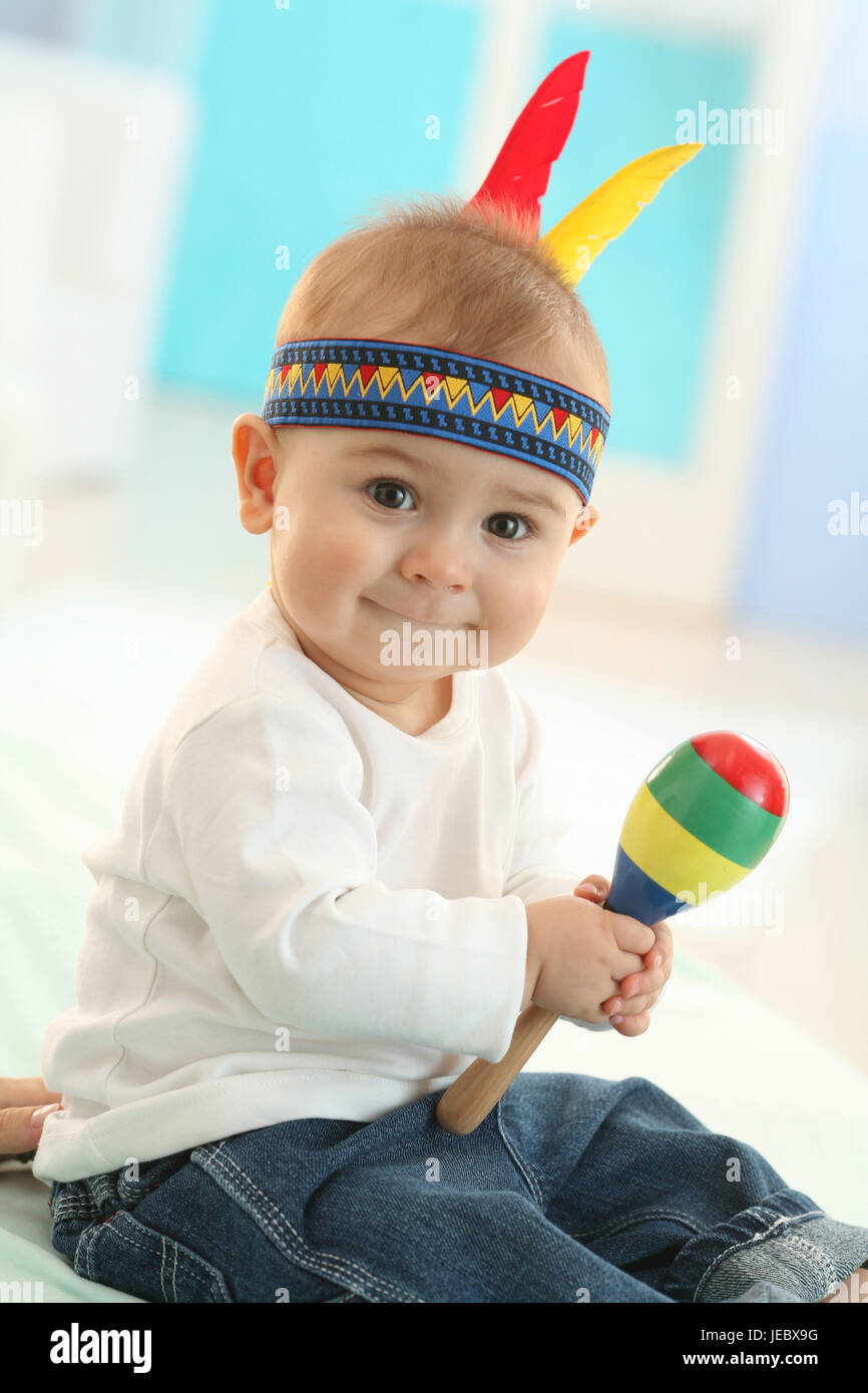 Baby, 6 months, panels, Indian's feathers, Rassel, Stock Photo