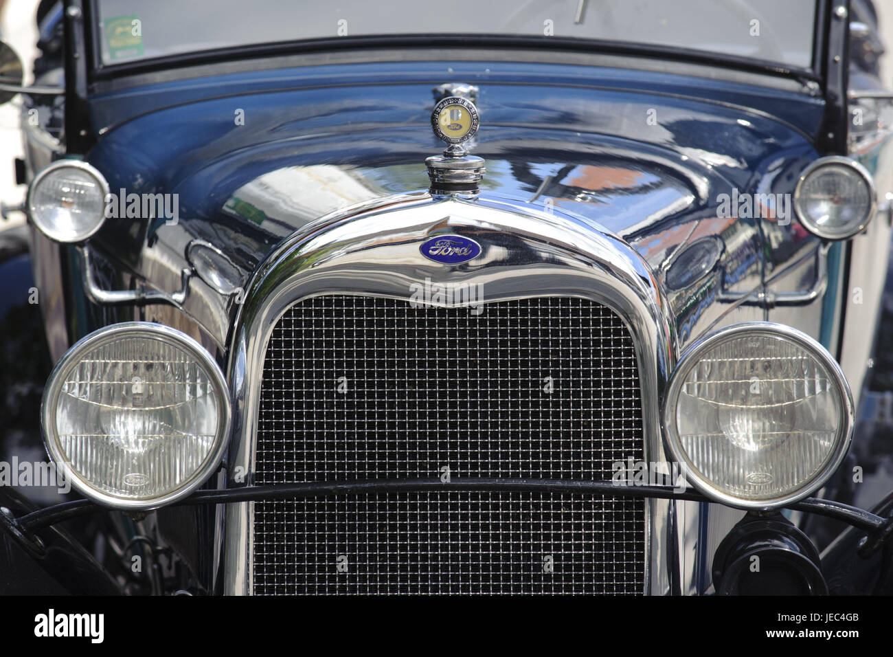 Old-timer, front view, Ford, radiator character, headlight, medium ...