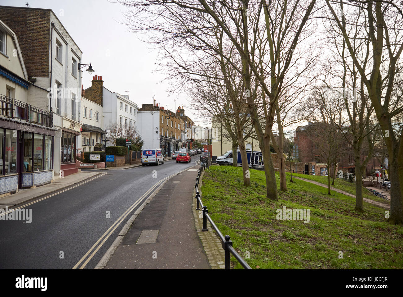 Hill rise hi-res stock photography and images - Alamy