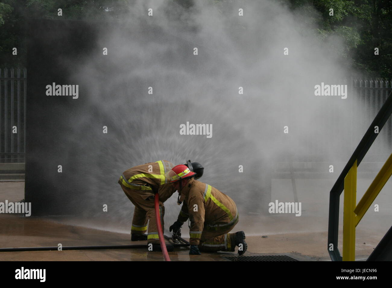 Fuel tanker blast hi-res stock photography and images - Alamy