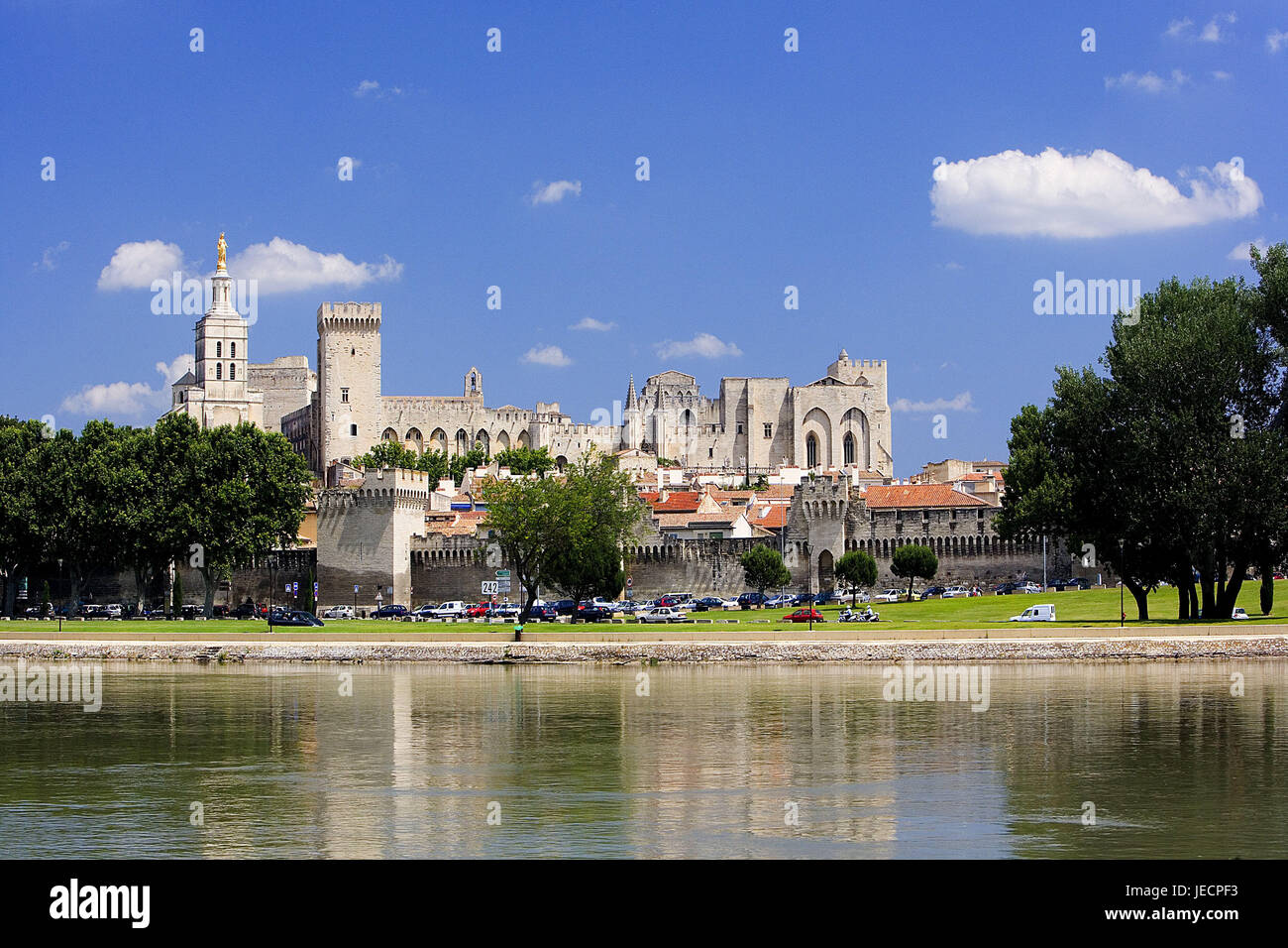 France, Provence, Avignon, town view, pope's palace, river, town, Rohne, riverside, palace, doubles palace, structure, architecture, culture, place of interest, destination, tourism, UNESCO-world cultural heritage, Stock Photo