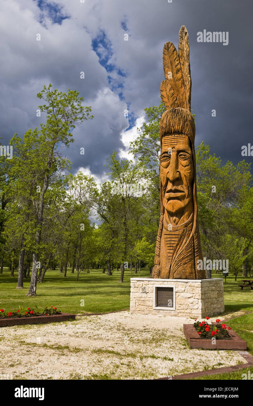 Canada, Manitoba, Winnipeg Beach, sculpture, 'Whispering Giant