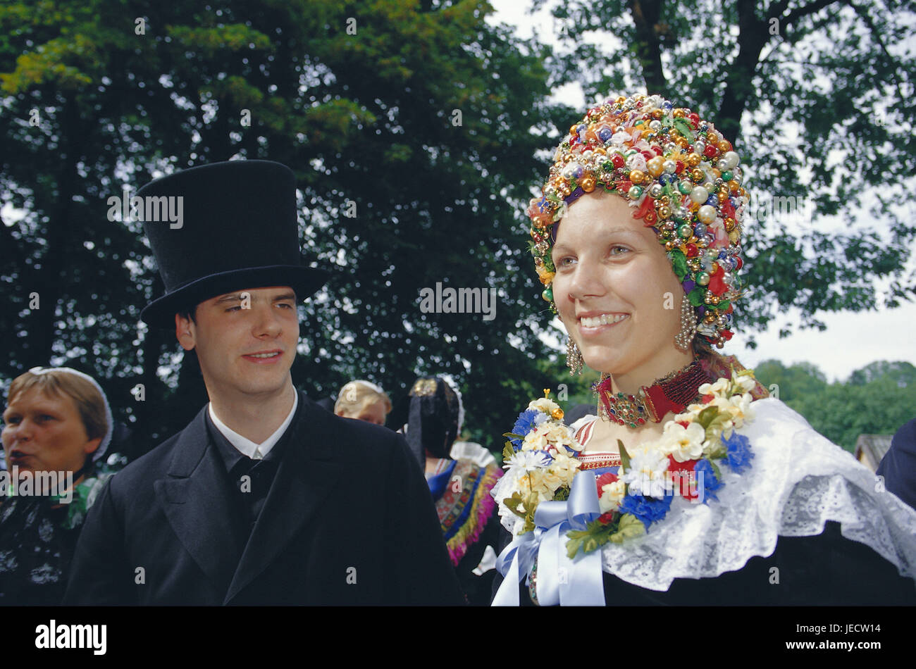 Germany, North Rhine-Westphalia, Separating-Schwalenberg, Couple, National costume, historically, Teutoburger wood, place of interest, festival with traditional costumes, feast, solemnity, event, person, folklore, clothes, headgear, fixed clothes, traditionally, portrait, outside, Stock Photo