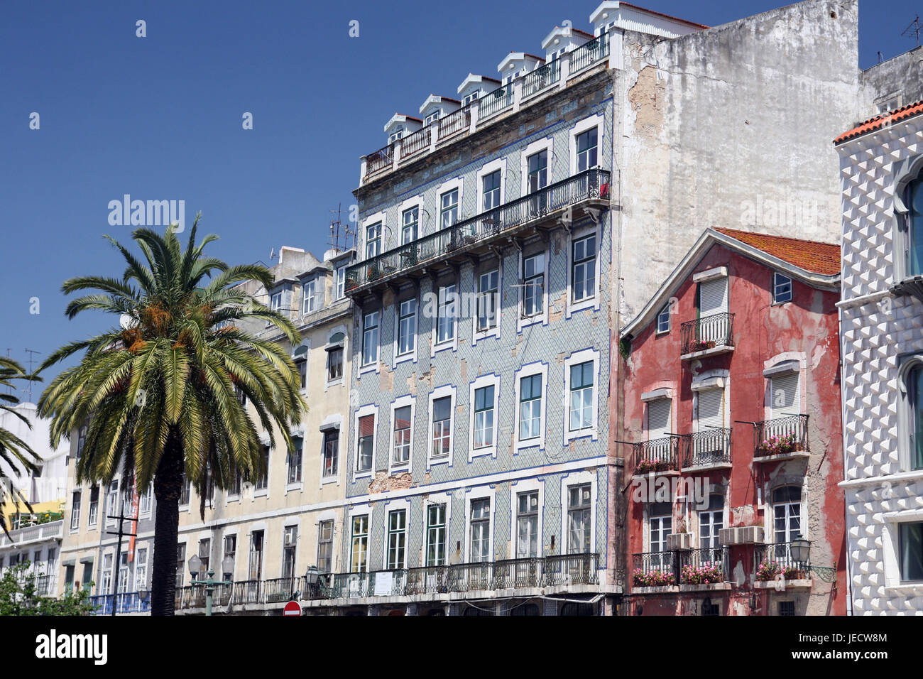 Old estate house hires stock photography and images Alamy