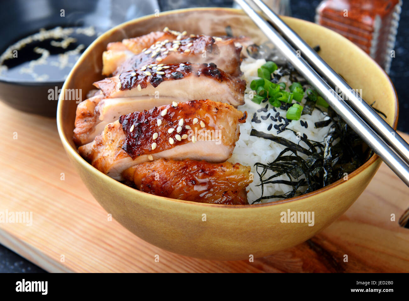 Rice With Teriyaki Chicken Grill Or Teriyaki Don In Japanese Style Set And Ready To Eat In Studio Lighting Stock Photo Alamy