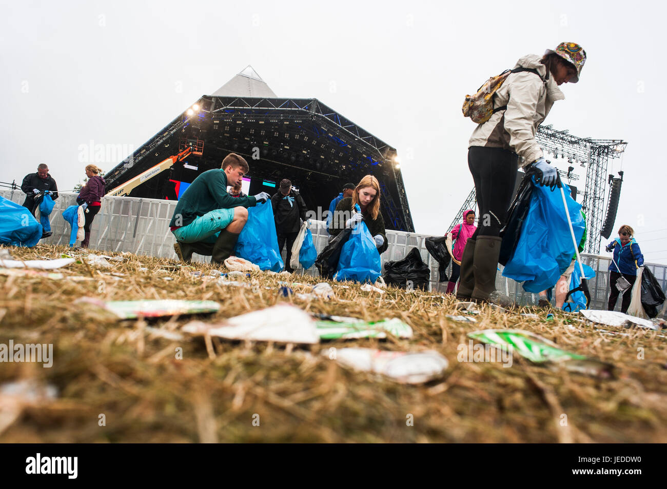 Glastonbury, Somerset, UK. 24th June, 2017. Scenes from Glastonbury