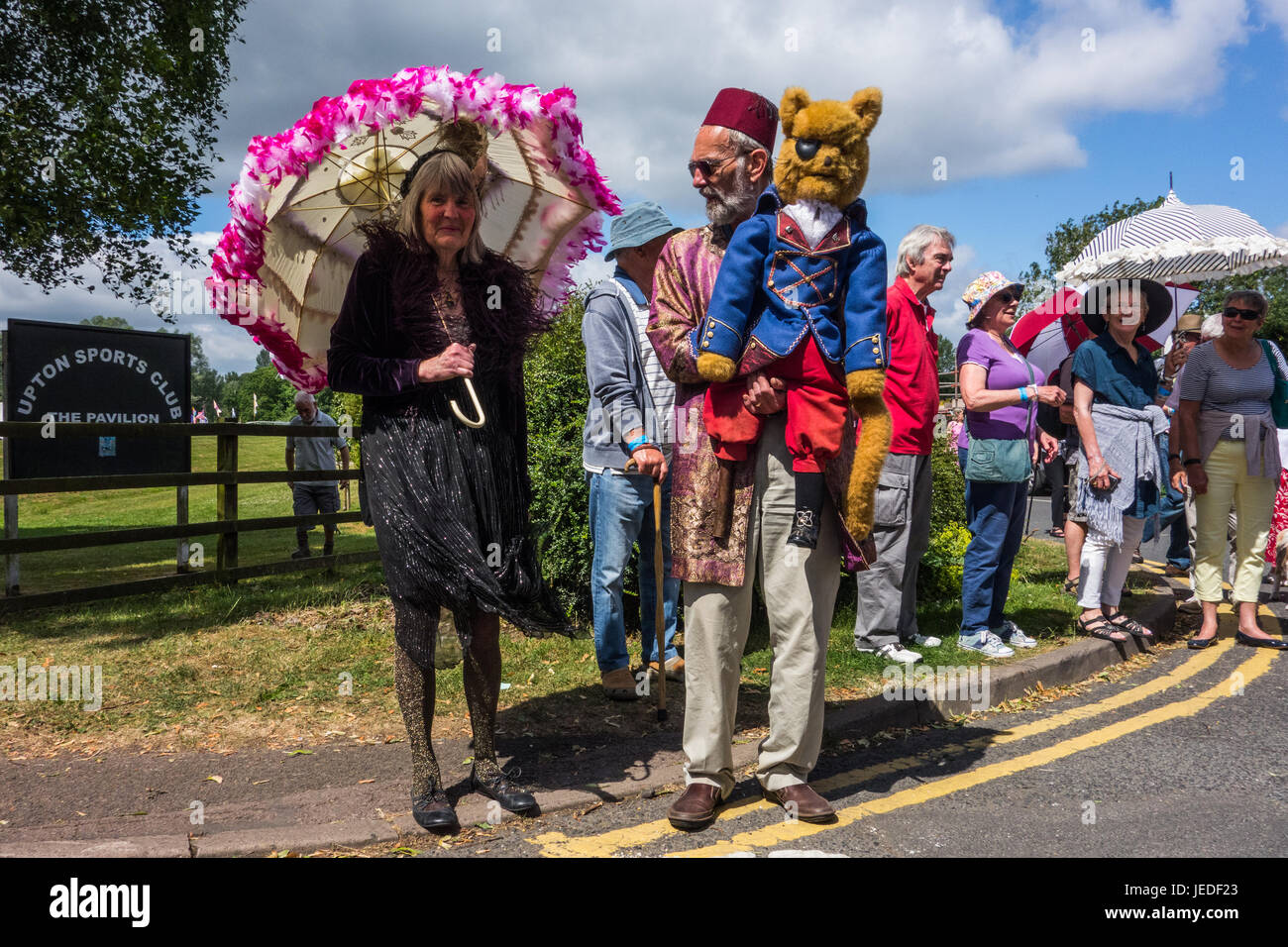 Upton Upon Severn, UK. 24th June, 2017. "Coinwolf" the one legged