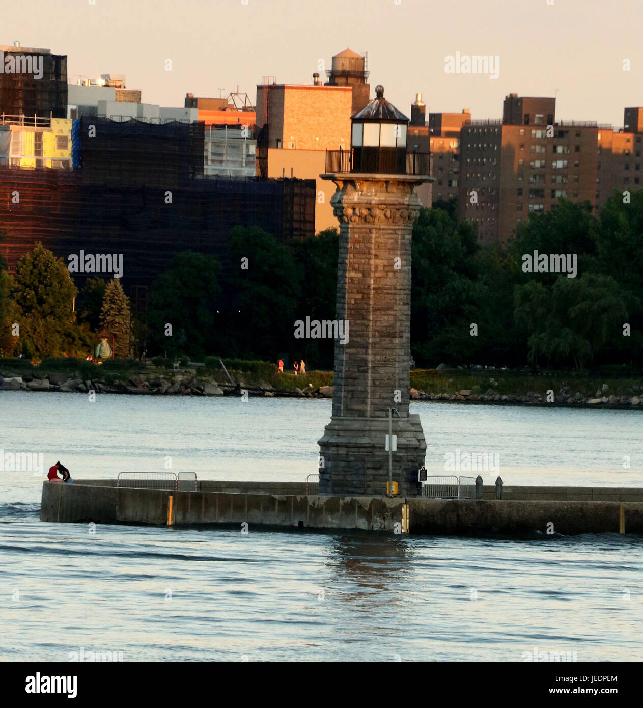 Roosevelt Island Lighthouse at sunset Stock Photo Alamy