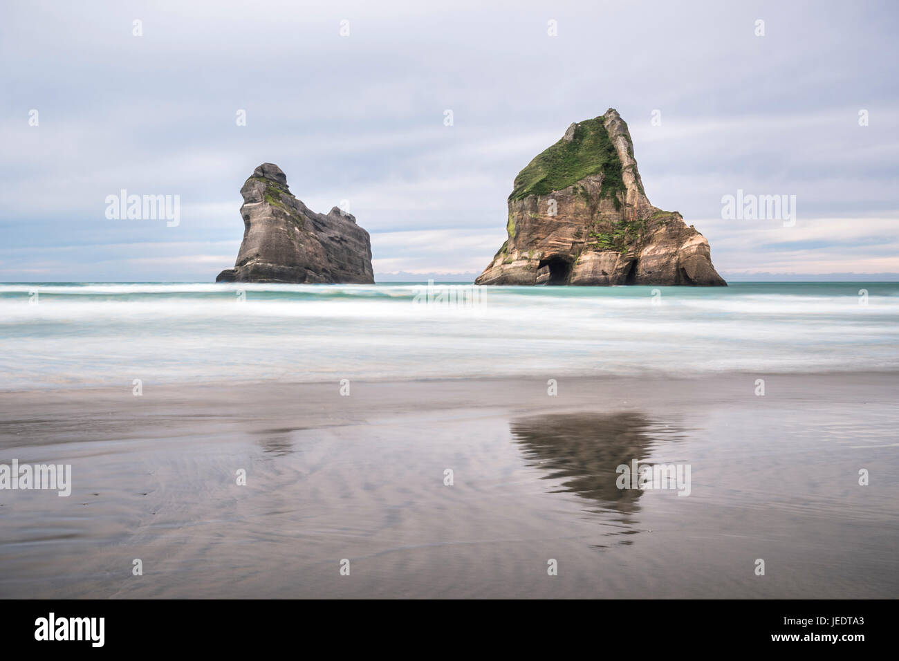 New Zealand, South Island, Tasman Sea, Wharariki Beach Stock Photo