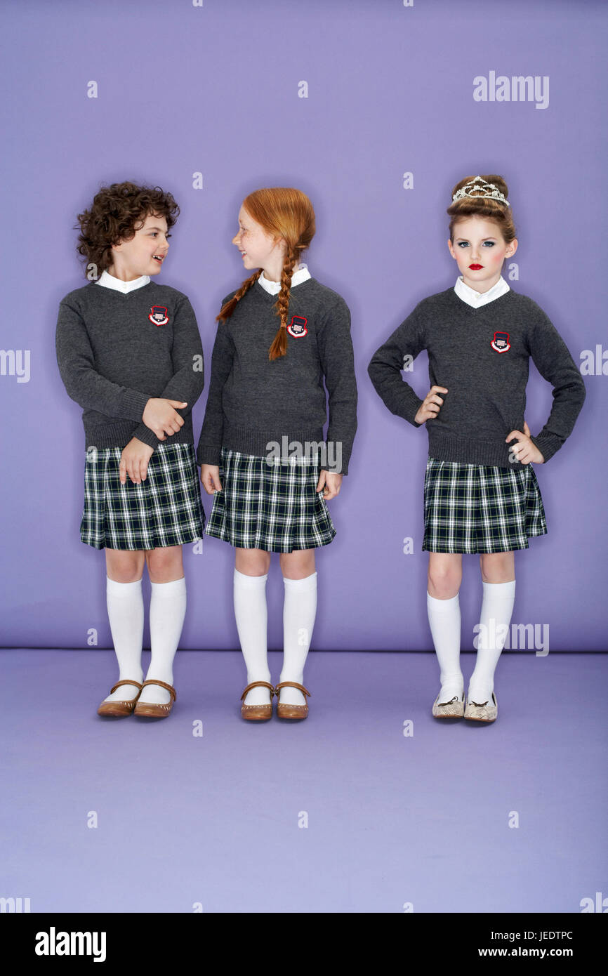 Group girls in school uniform hi-res stock photography and images - Alamy