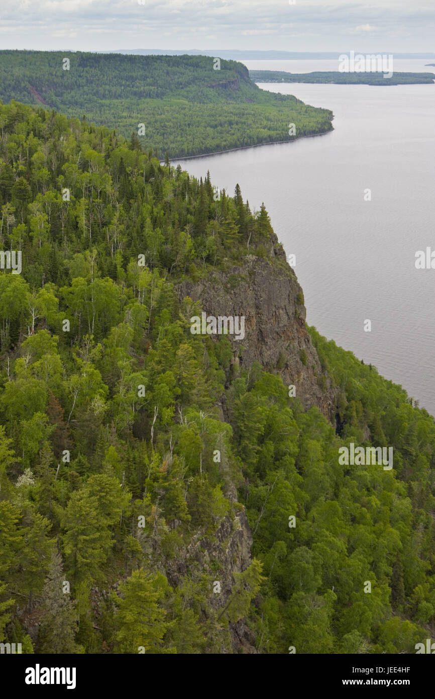 Canada, Ontario, brine Superior, Thunder Bay, coastal scenery, cliffs, wood, Stock Photo