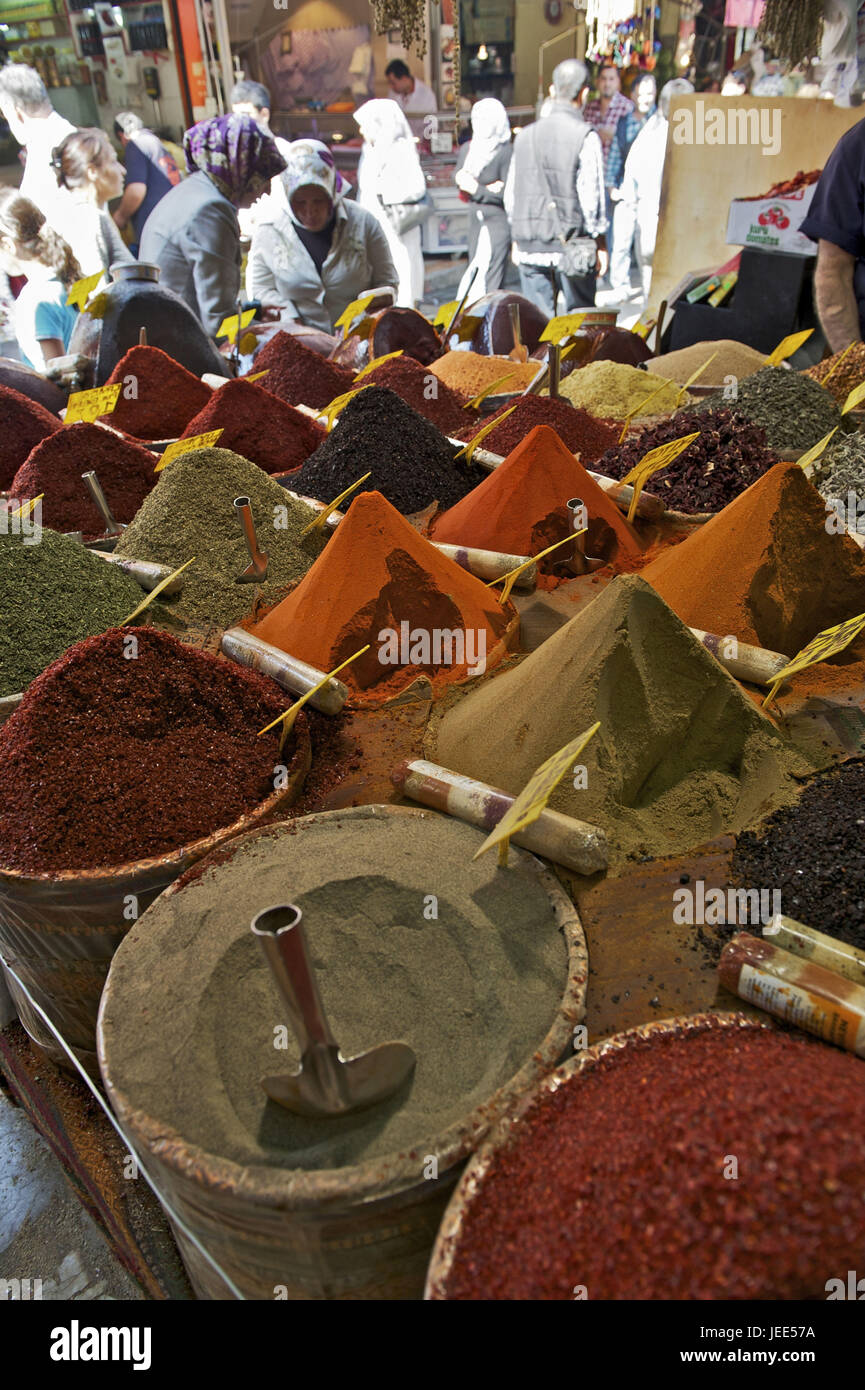 Turkey, Istanbul, part of town of Sultanahmet, Egyptian bazaar, Misir Carsisi, choice in spices, Stock Photo