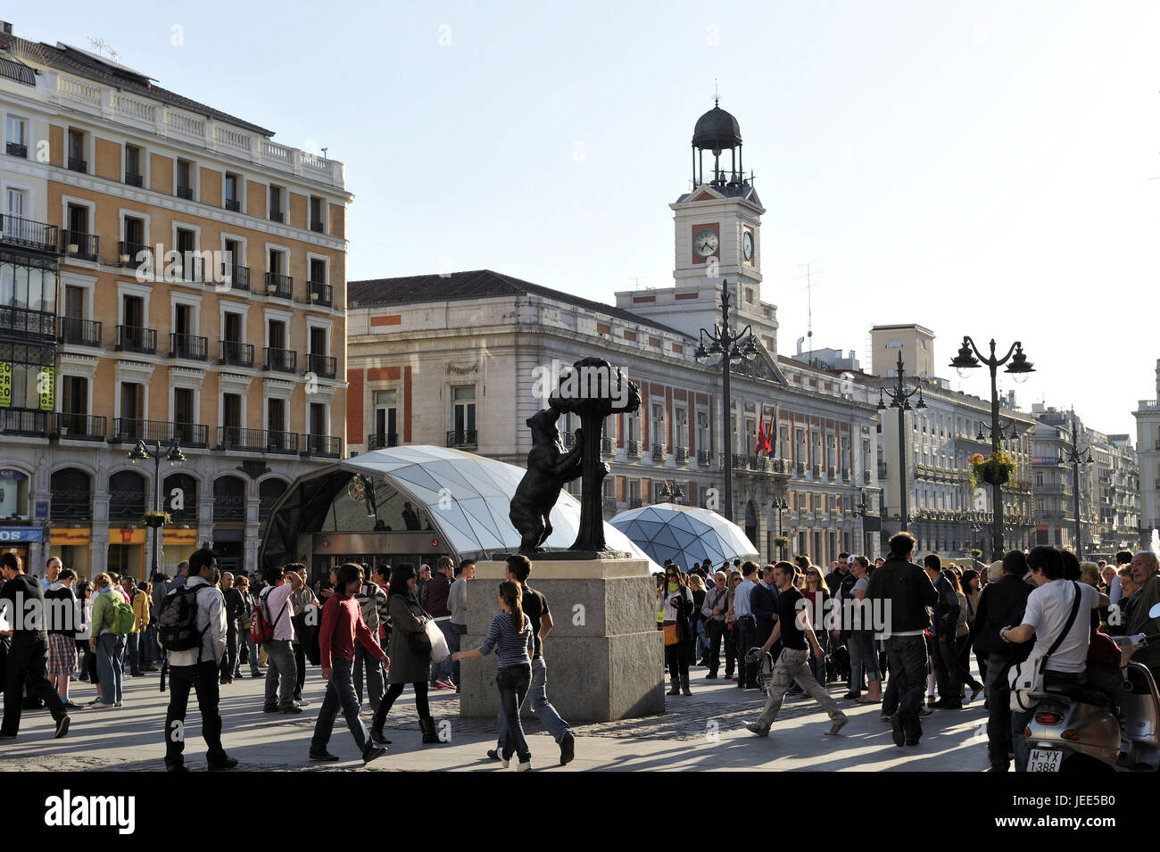 Spain, Madrid, Old Town, Puerta del sol, bear's sculpture, many people, Stock Photo