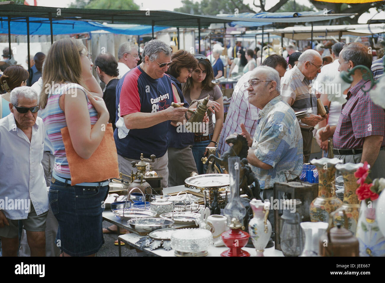 Island Malta, peninsula Sciberras, Valletta, flea market, sales booths