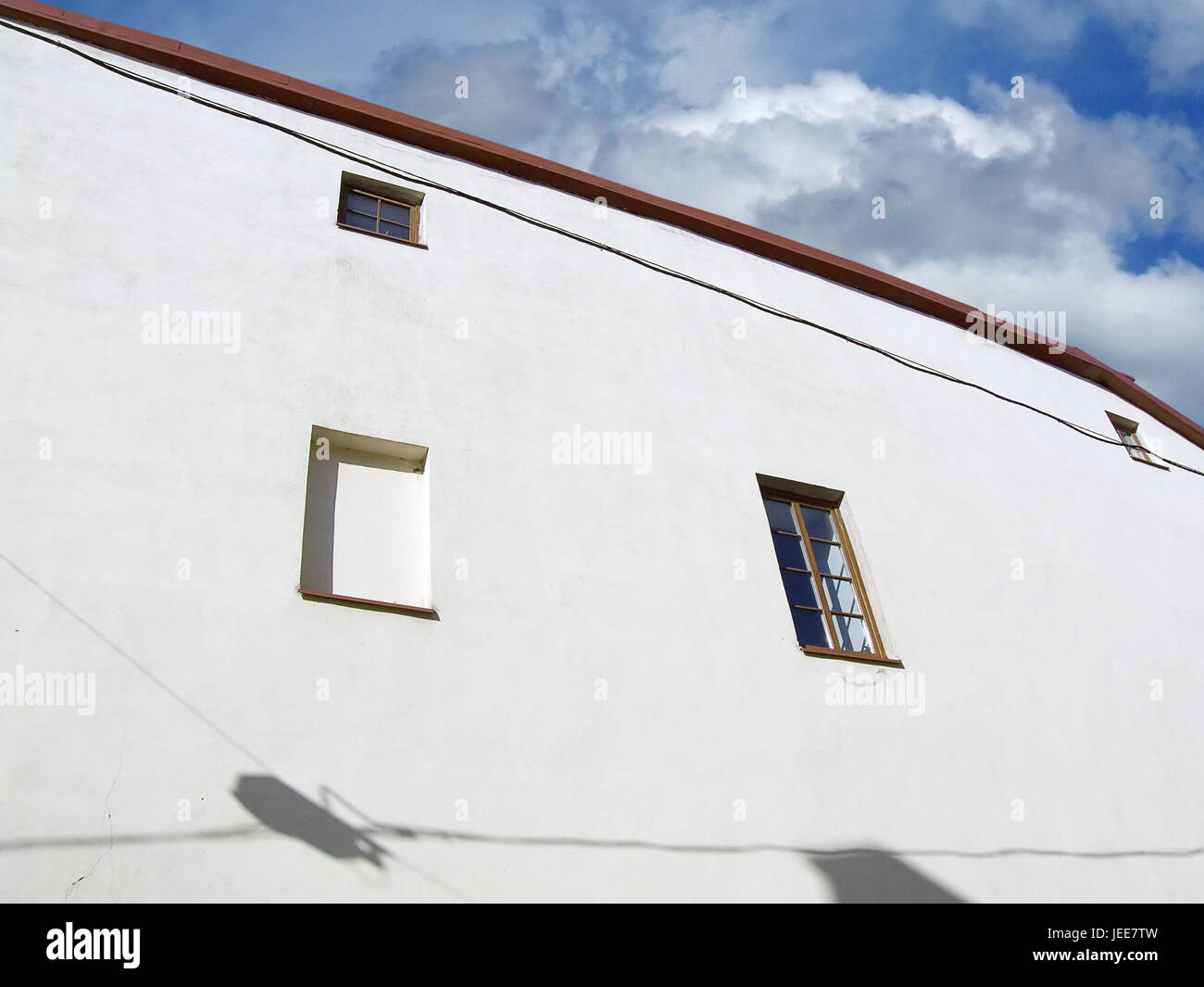 Lithuania, Vilnius, Old Town, Vilnius Jesuit high school, defensive wall, detail, the Baltic States, town, capital, part of town, building, structure, architecture, facade, school, high school, Jesuit's high school, window, shade, outside, deserted, cloudy sky, Stock Photo