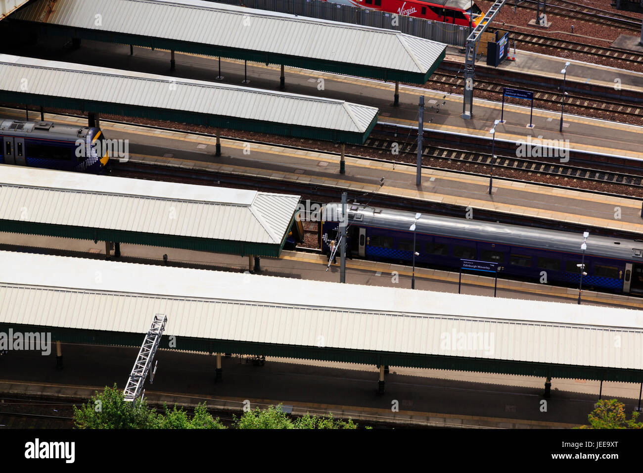 Train waiting at the platform, edinburgh's Waverly railway station, Edinburgh, Scotland. Stock Photo